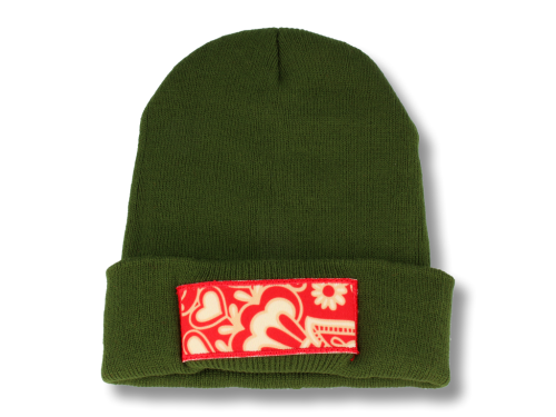 CZAPKA BEANIE Z NASZYWKĄ