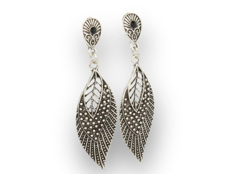 Klipsy do uszu srebrne wiszące z czarnym kryształkiem