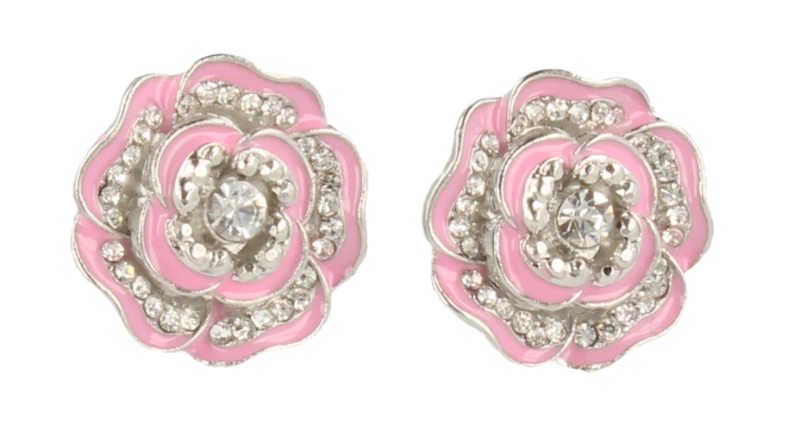 KLIPSY DO USZU SREBRNE W KSZTAŁCIE KWIATKA JASNORÓŻOWE