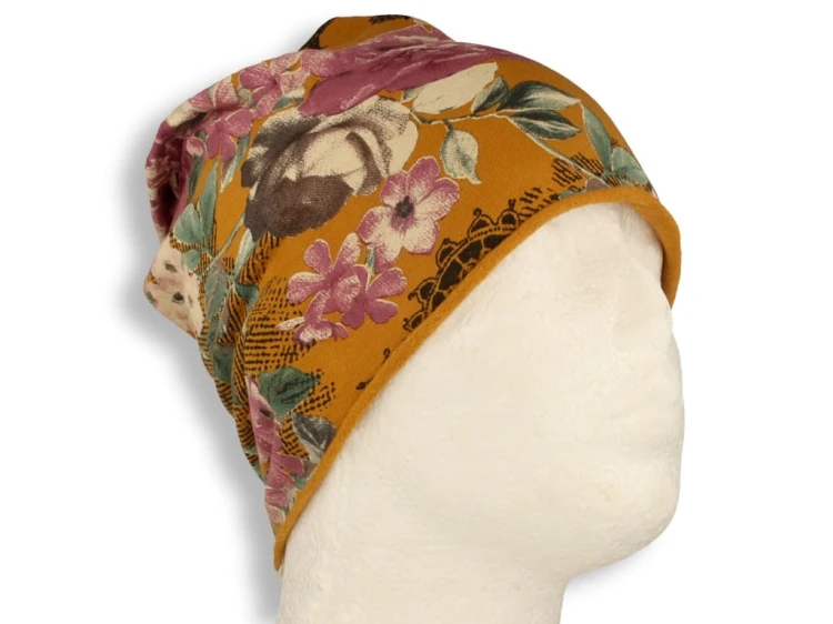 Czapka damska Beanie włoska cienka smerfetka bawełna musztardowa w kwiaty