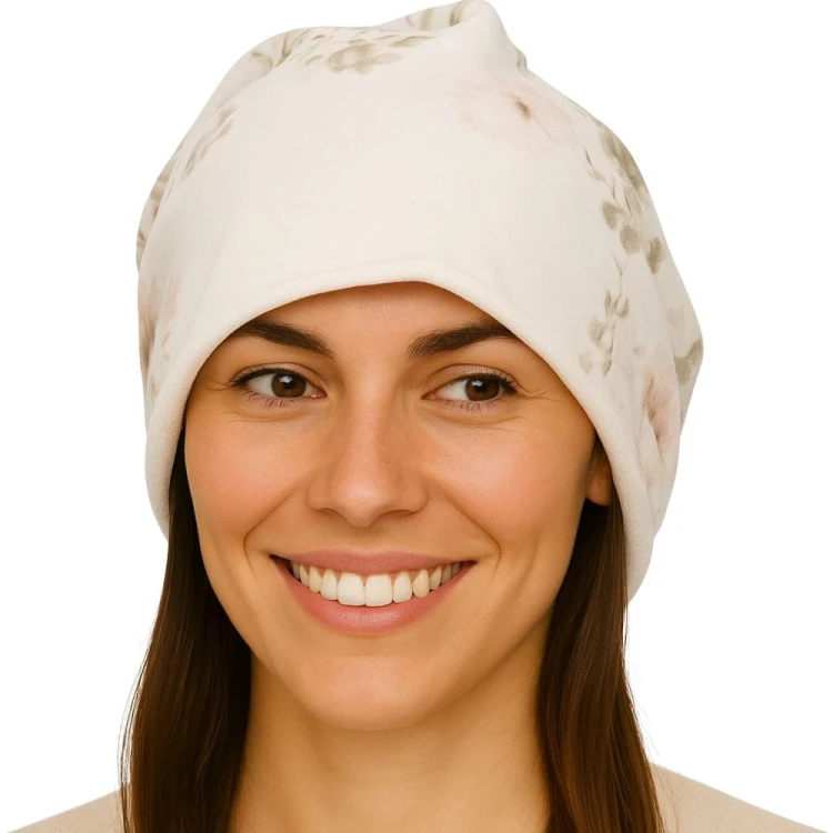 Czapka damska Beanie włoska cienka smerfetka biała kwiatowa