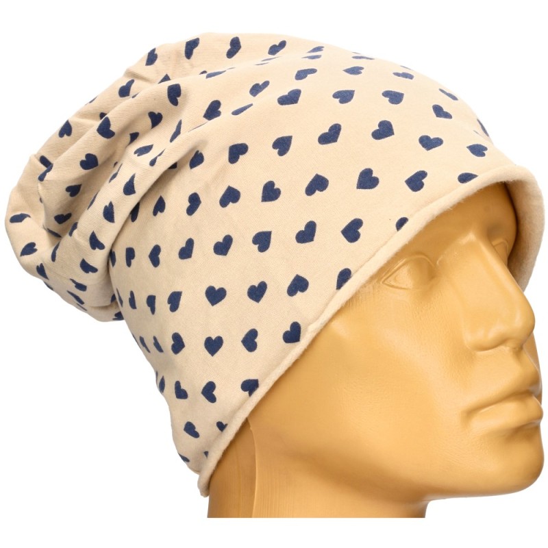 Czapka damska Beanie włoska cienka smerfetka jasnobeżowa serduszka