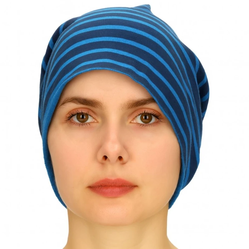 Czapka damska Beanie włoska cienka smerfetka granatowa w niebieskie paski