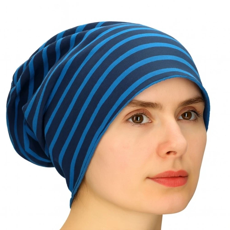 Czapka damska Beanie włoska cienka smerfetka granatowa w niebieskie paski