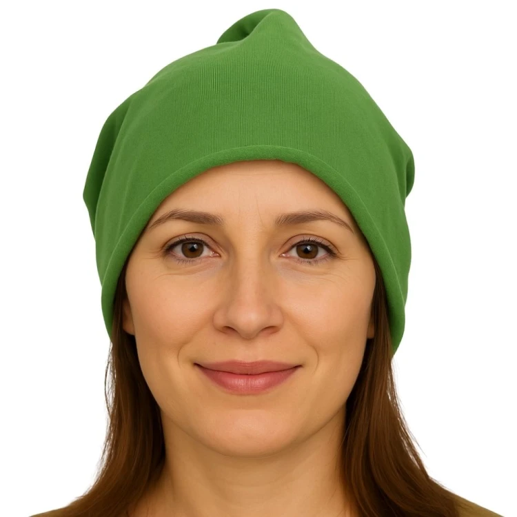 Czapka damska Beanie włoska cienka smerfetka jednolita zielona