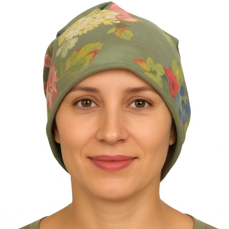Czapka damska Beanie włoska cienka smerfetka ciemnozielona w kolorowe kwiaty