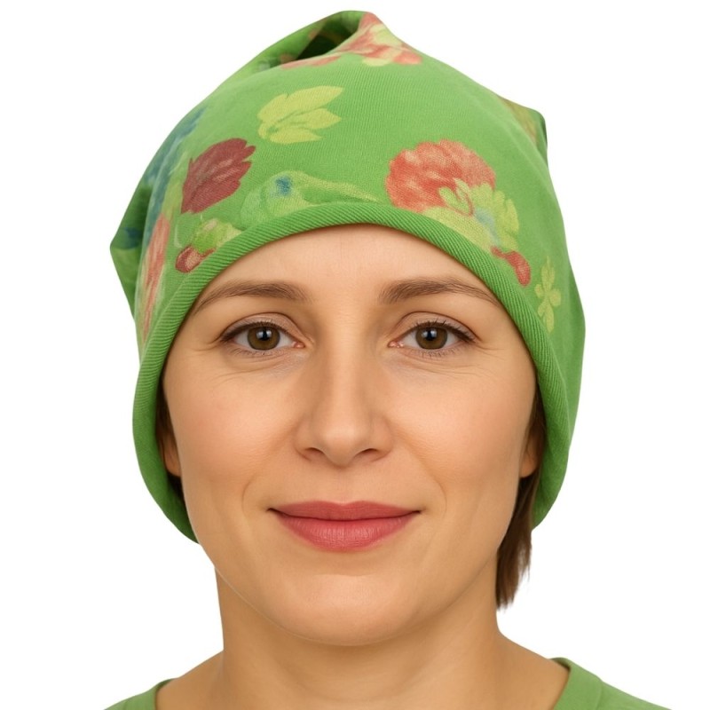 Czapka damska Beanie włoska cienka smerfetka zielona w kolorowe kwiaty