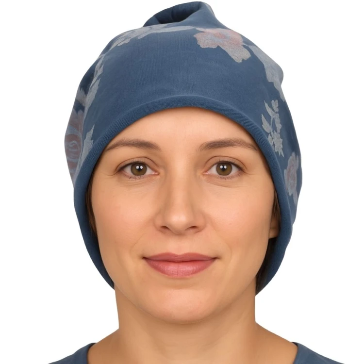 Czapka damska Beanie włoska cienka smerfetka ciemnoniebieska w kwiaty