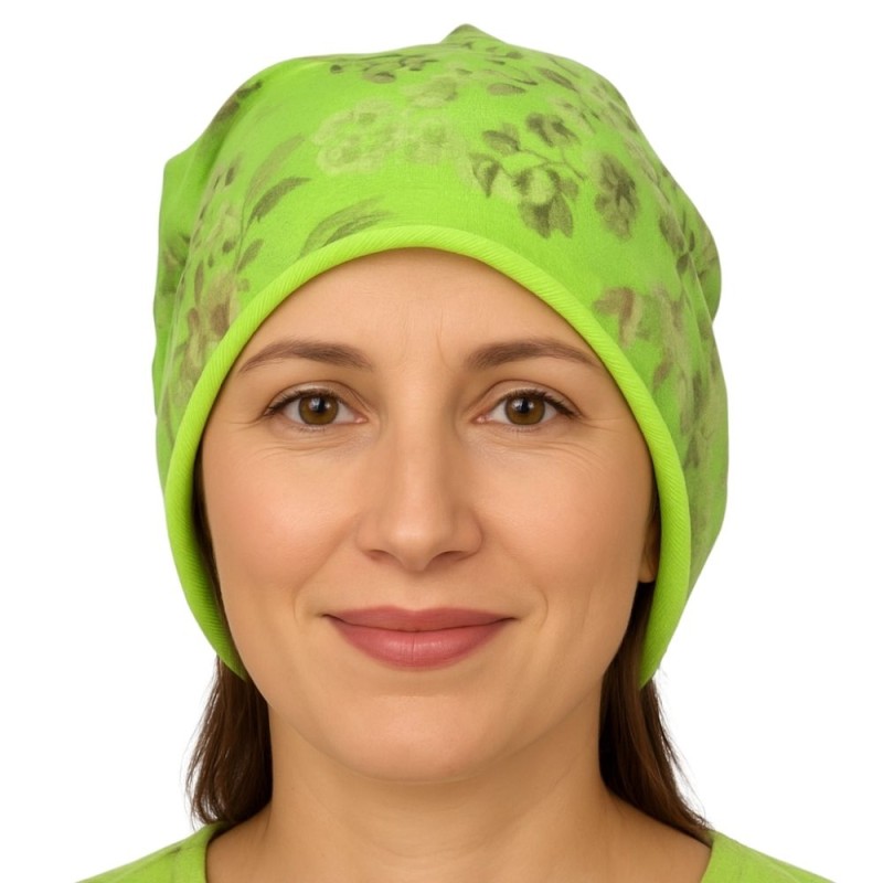Czapka damska Beanie włoska cienka smerfetka jasnozielona w kwiaty