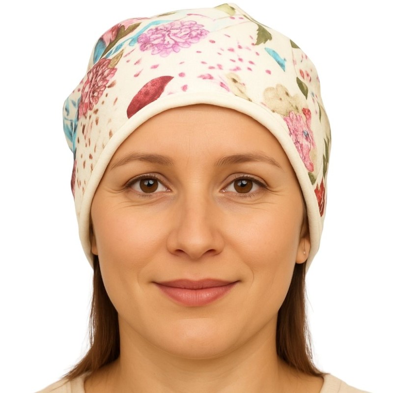 Czapka damska Beanie włoska cienka smerfetka biała w kolorowe kwiaty