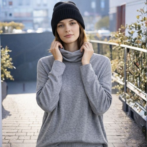 Sweter Damski z Golfem Włoski Szary