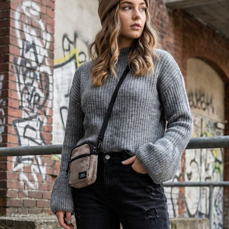 Sweter oversize z dzianiny prążkowanej – szary