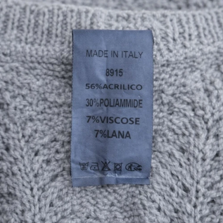 Sweter damski Włoski szary ażurowy dekolt V oversize