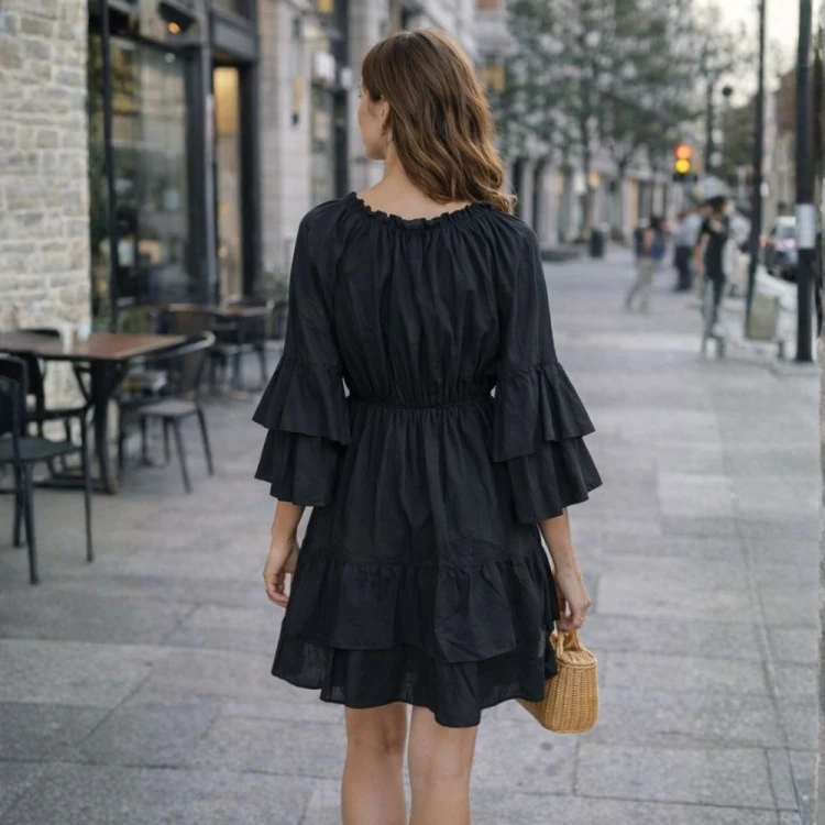 Sukienka Damska Czarna Boho Falbany Made in Italy Uniwersalna