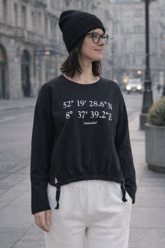 Bluza Damska z Nadrukiem Czarna – Regulowany Dół Streetwear S