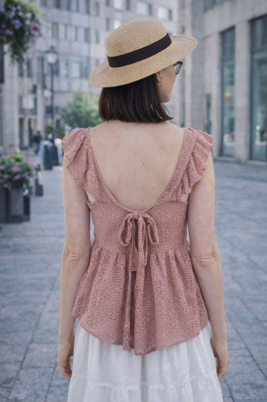 Bluzka damska koronkowa różowa boho z falbanką one size