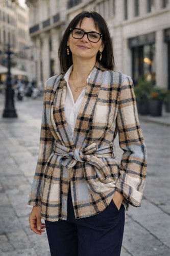 Narzutka marynarka w kratę damska wiązana pasek oversize elegancka