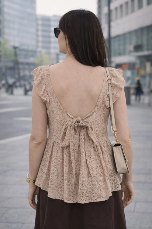 Bluzka damska koronkowa beżowa boho z falbanką one size