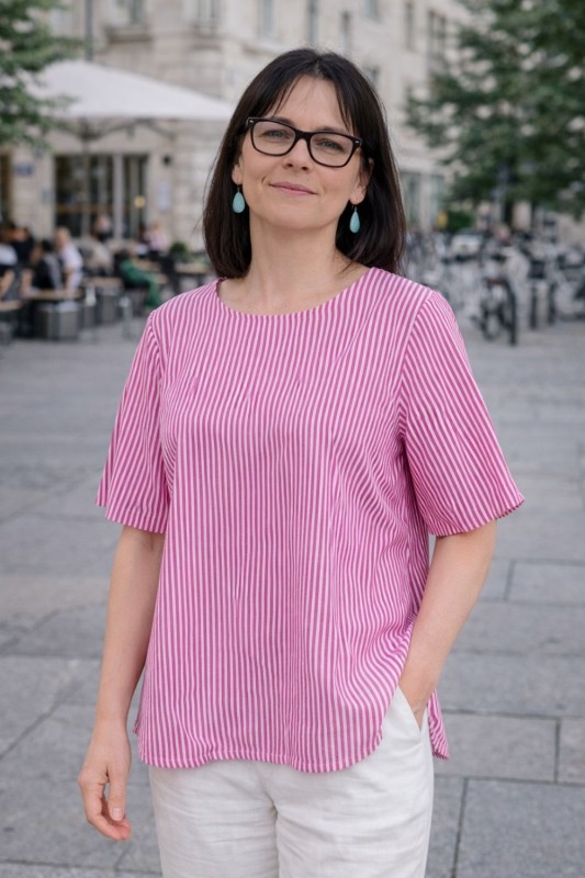 Bluzka damska w paski różowa luźna bawełniana letnia casual Uni