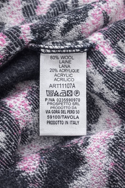 Płaszcz damski wełniany 80% WOOL włoski oversize różowy wzór Uni