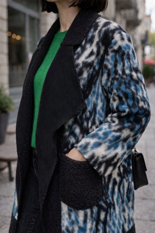 Płaszcz damski wełniany 80% WOOL włoski oversize turkusowy wzór Uni