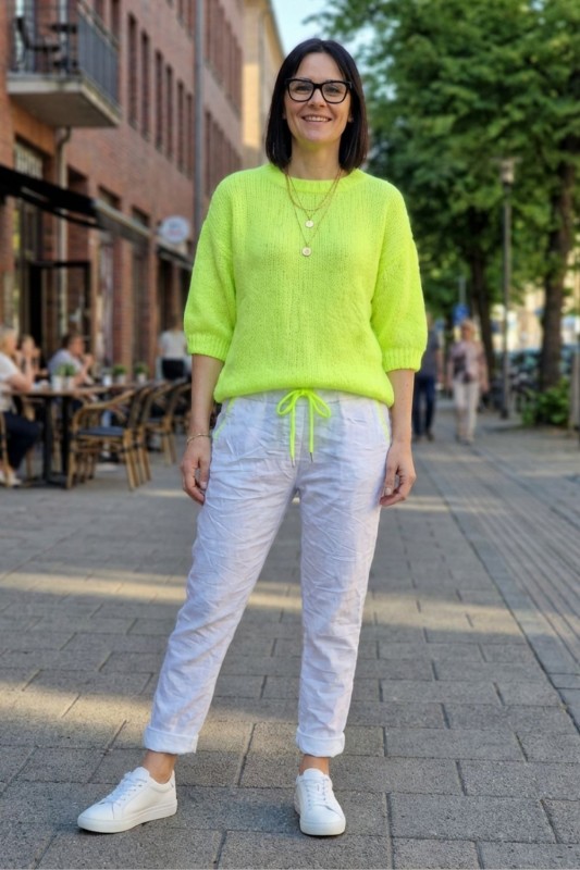 Spodnie damskie białe z neonowym sznurkiem wygodne casual Uni