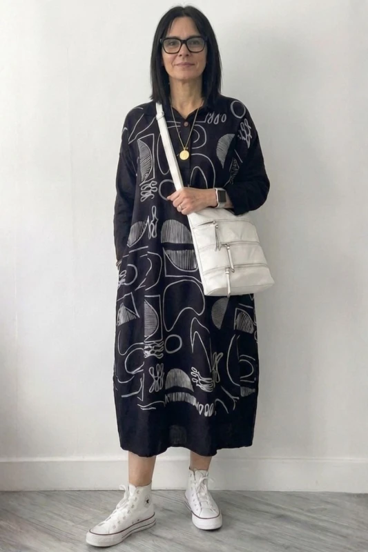 Sukienka damska oversize Made in Italy czarna wzory wiskoza luźna