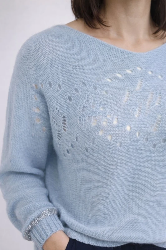 Sweter damski błękitny ze srebrną nitką moher Italy oversize miękki