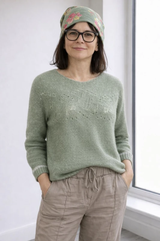 Sweter damski zielony ze srebrną nitką moher Italy oversize miękki