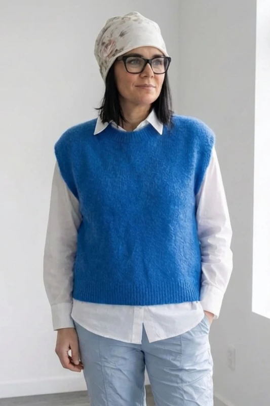 Sweter damski bez rękawów moher niebieski miękki Italy Uni