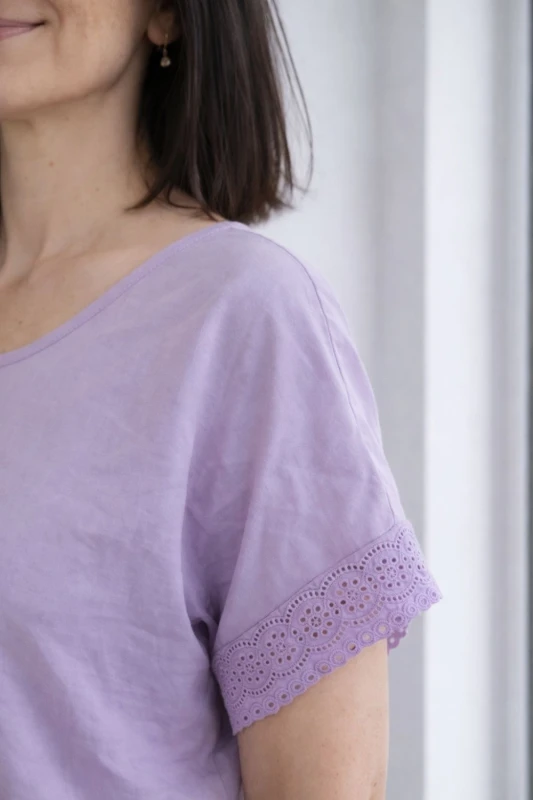 Bluzka damska fiolet casual oversize z delikatnym zwężeniem na dole letnia Italy