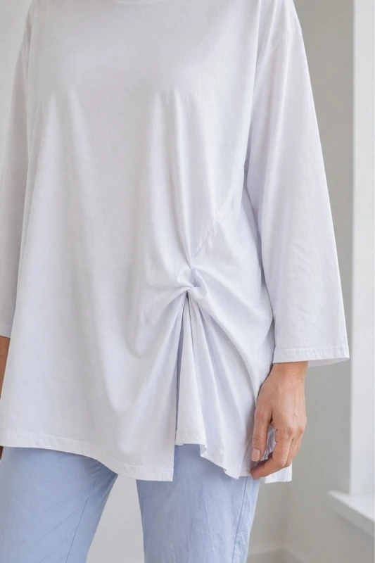 Bluzka damska casual luźny fason Made in Italy biała uniwersalna