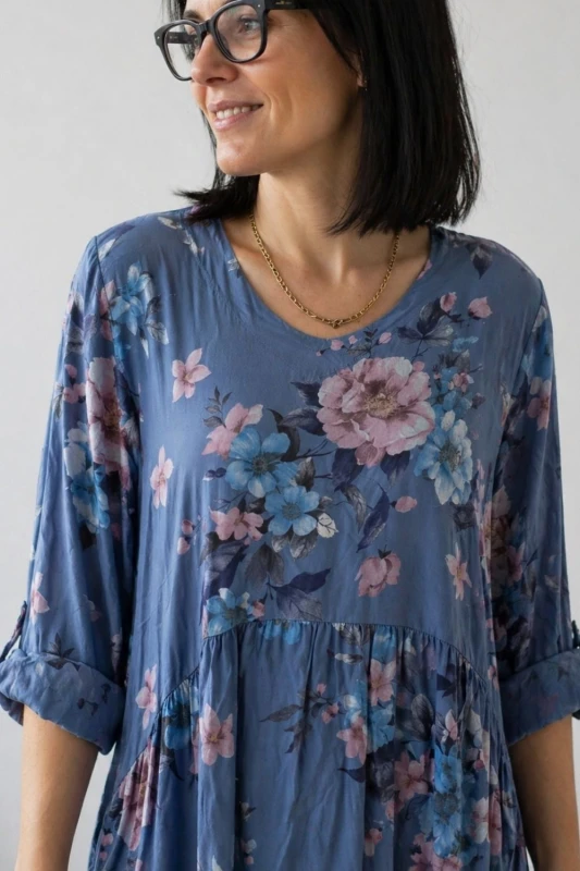 Sukienka damska niebieska w kwiaty V-neck OVERSIZE lekka wiosna lato