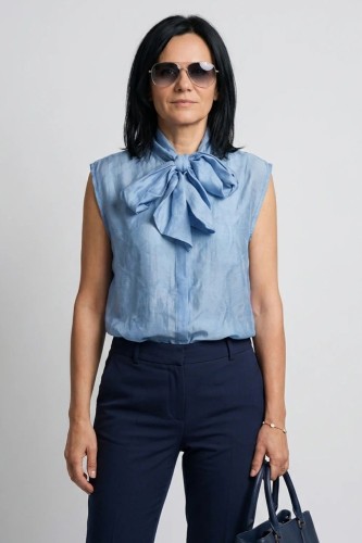 Bluzka damska niebieska z kokardą elegancka oversize Italy