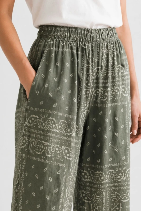 Spodnie damskie zielone wzór paisley luźny krój bawełna Made in Italy