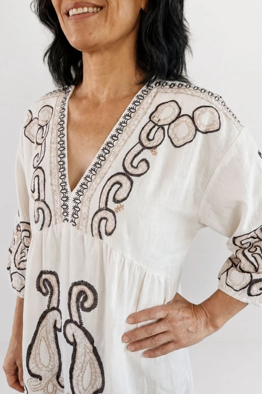 Sukienka damska ecru boho we wzory oversize krótka Made in Italy