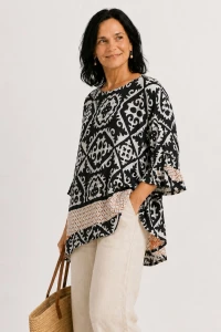 Bluzka damska czarno-biała we wzory z falbanami oversize 100% wiskoza Italy