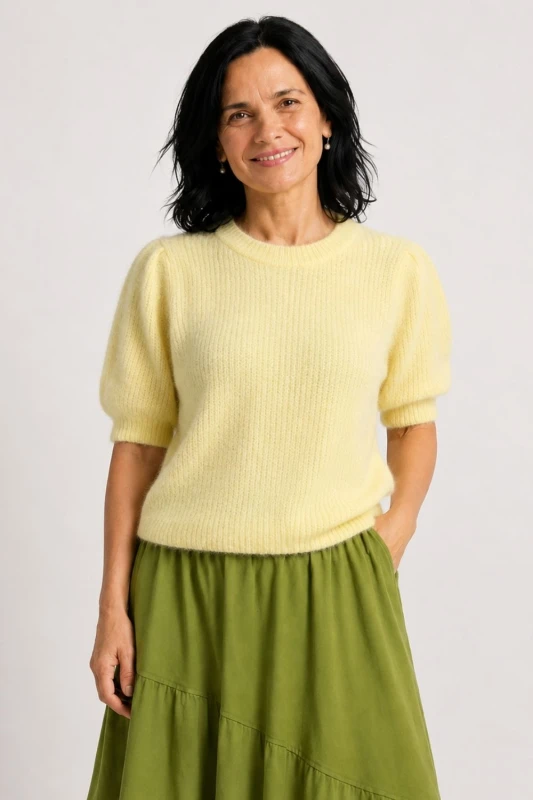 Sweter damski pastelowy żółty 30% alpaka bufki krótki rękaw Italy