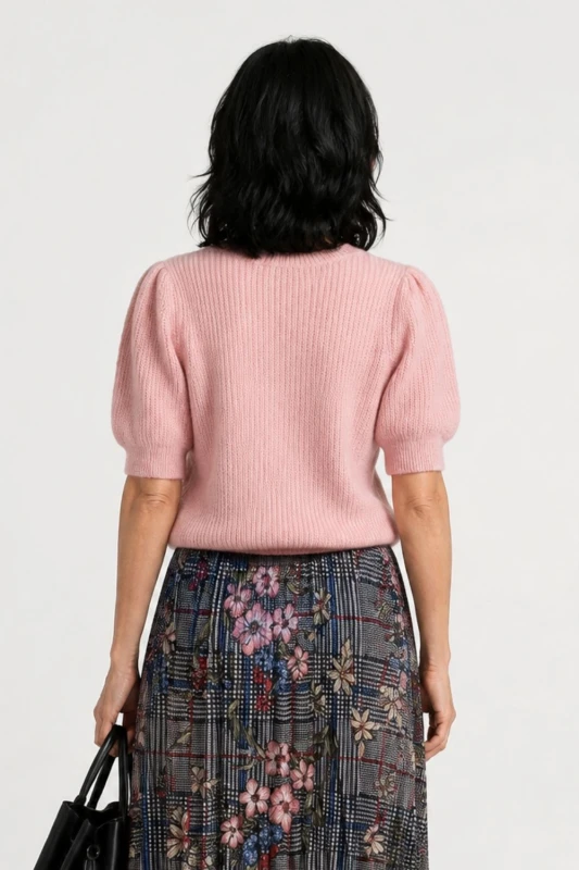 Sweter damski różowy 30% alpaka bufki krótki rękaw Italy