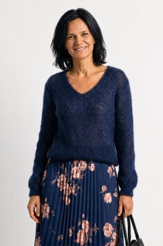Sweter damski granatowy 60% kid moher dekolt w szpic Made in Italy