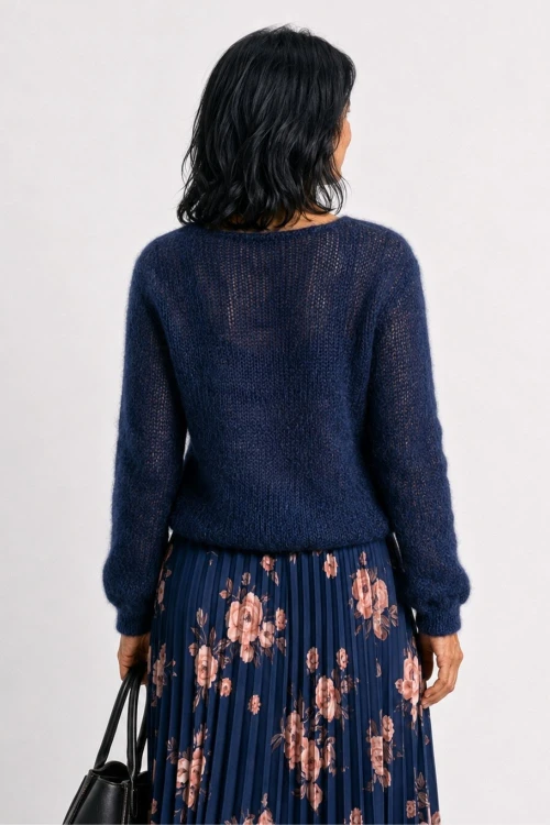 Sweter damski granatowy 60% kid moher dekolt w szpic Made in Italy