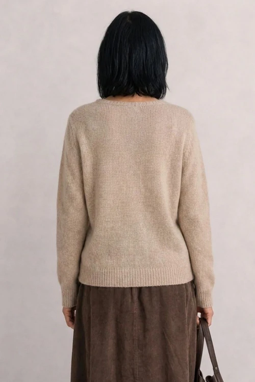 Sweter damski beżowy 30% moher dekolt V Made in Italy