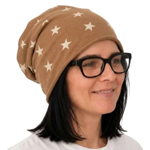 Czapka damska Beanie włoska cienka smerfetka jasnobrązowa w gwiazdki  
