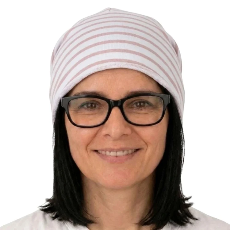 Czapka damska Beanie włoska cienka smerfetka biała w różowe paski