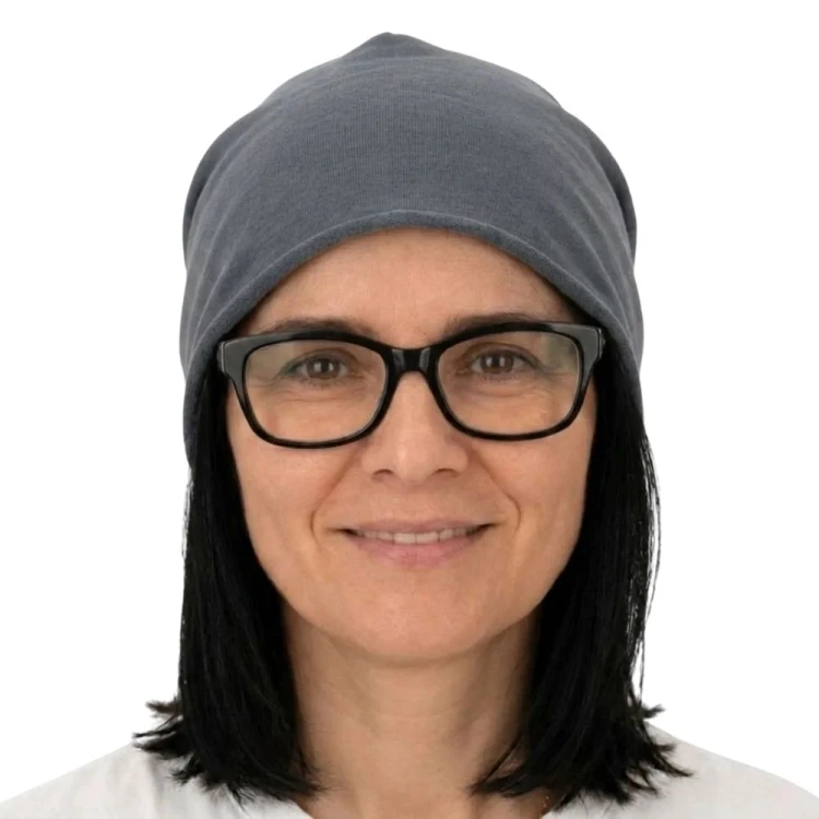 Czapka damska Beanie włoska cienka smerfetka grafitowa