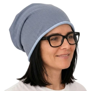 Czapka damska Beanie włoska cienka smerfetka błękitna w drobny wzór