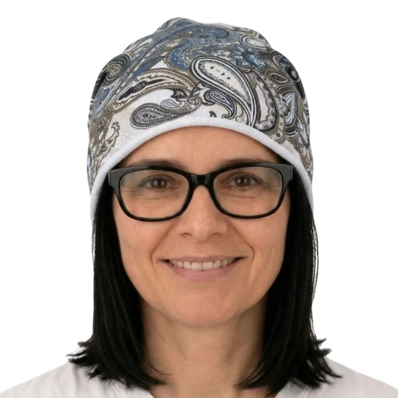 Czapka damska Beanie włoska cienka smerfetka biała we wzory