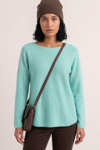 Sweter damski miętowy turkus z przeszyciami dekolt łódka One Size