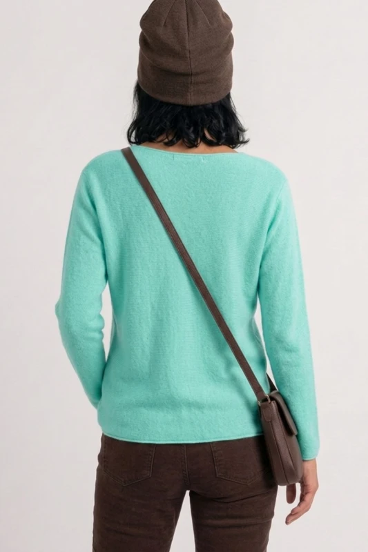 Sweter damski miętowy turkus z przeszyciami dekolt łódka One Size