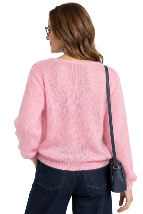 Sweter damski pudrowy róż 60% kid moher dekolt w szpic Made in Italy